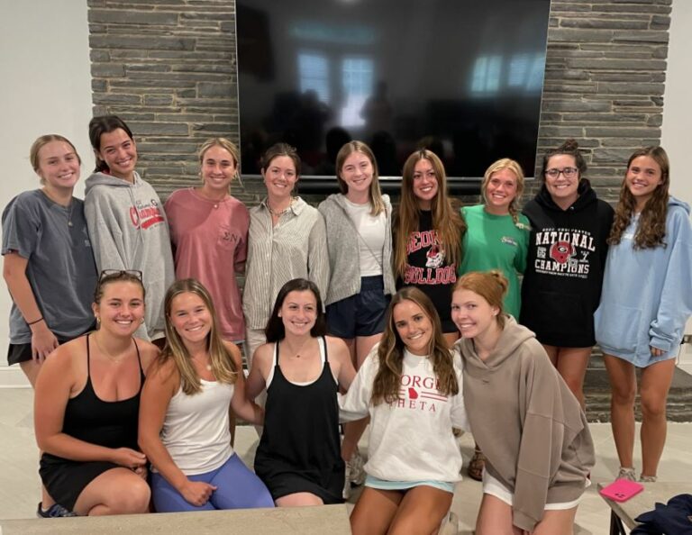 members of Kappa Alpha Theta