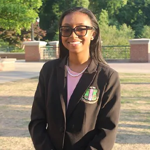 Portrait of Bria Smith.
